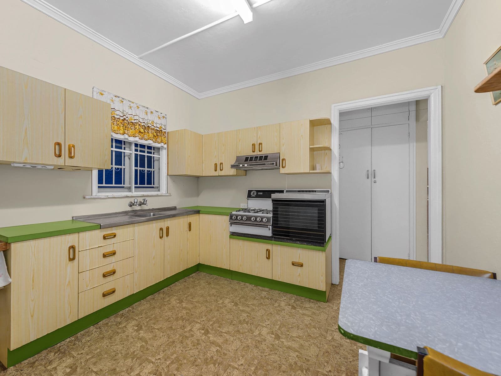 6 Thirteenth Avenue, Kedron QLD 4031, Kedron - Thumbnail 7