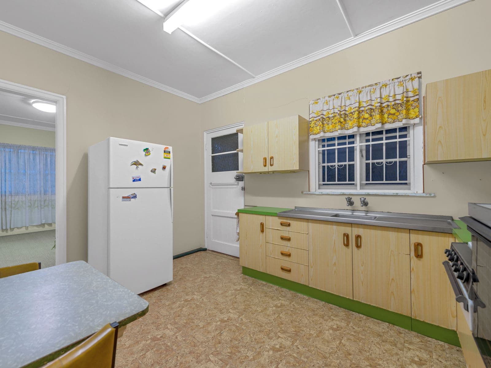6 Thirteenth Avenue, Kedron QLD 4031, Kedron - Thumbnail 8