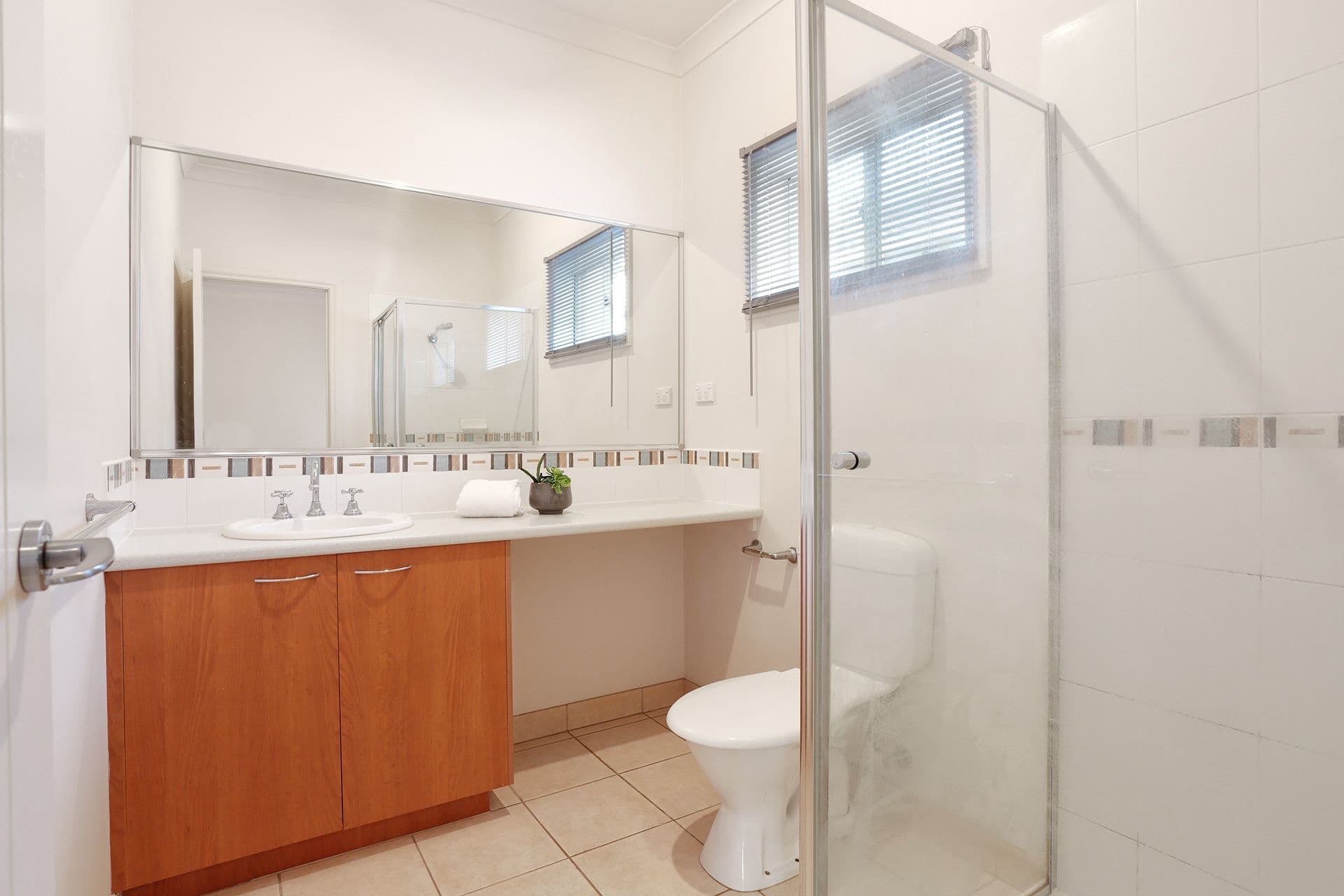 63 Lennon Boulevard, Point Cook VIC 3030, Point Cook - Thumbnail 4