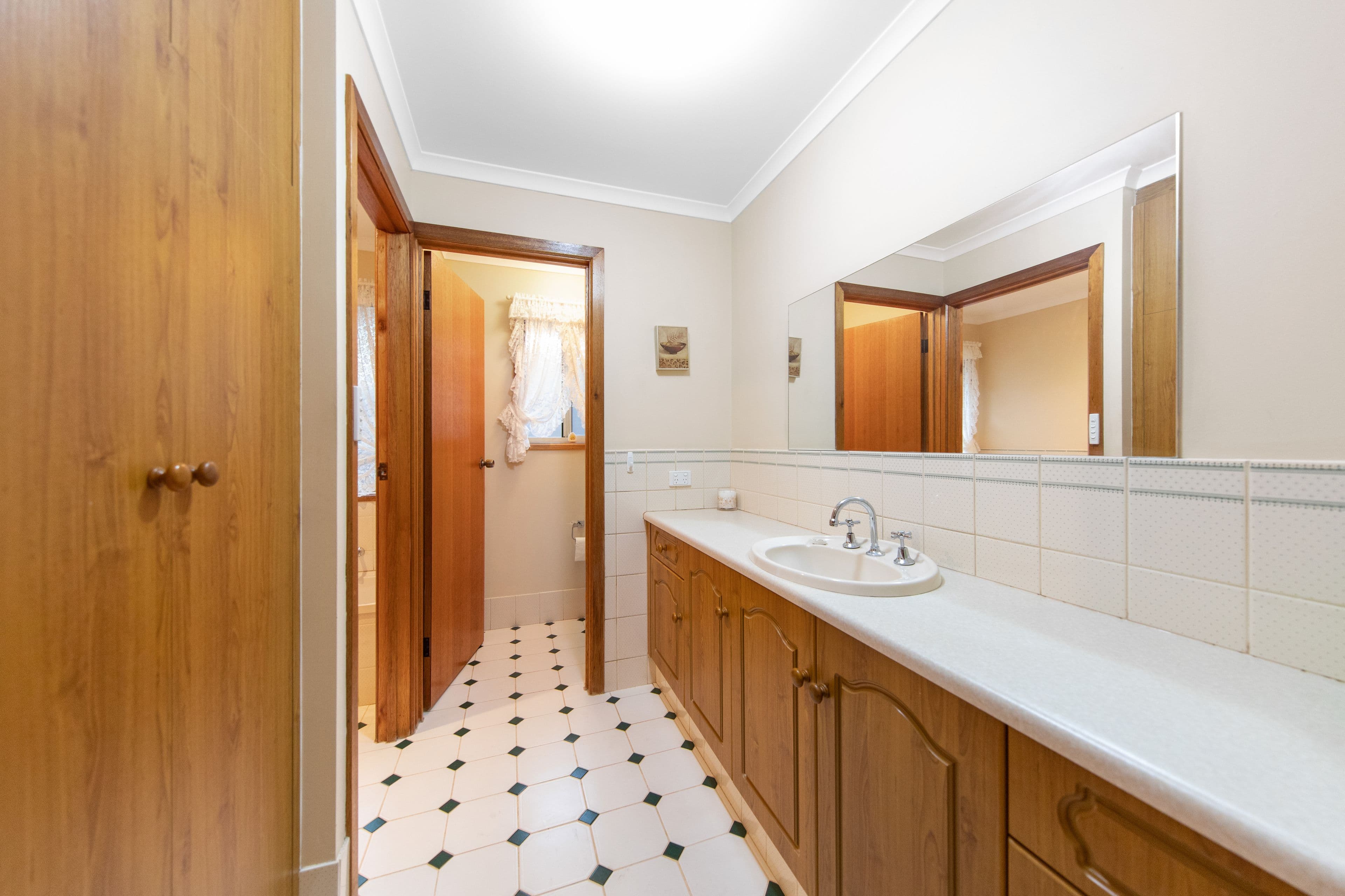 21 Taunton Crescent, Craigmore SA 5114, Craigmore - Thumbnail 8