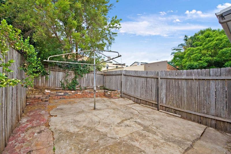 21 Fotheringham Street, ENMORE NSW 2042, Enmore - Thumbnail 3