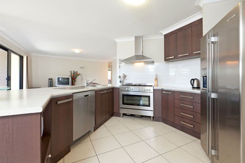 2 Rymera Crescent, GUMDALE QLD 4154, Gumdale - Thumbnail 6