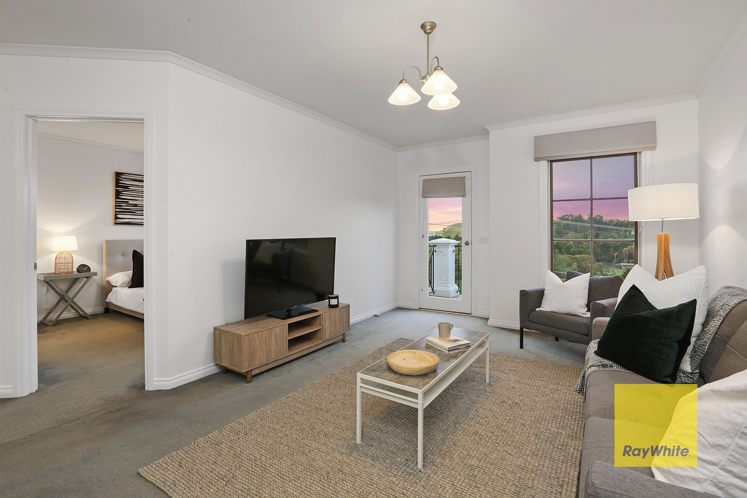 33 Queens Park Road, Highton VIC 3216, Highton - Thumbnail 6