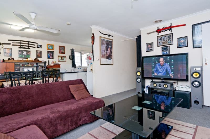 19  Sherwood Crescent, BELLBIRD PARK QLD 4300, Bellbird Park - Thumbnail 6