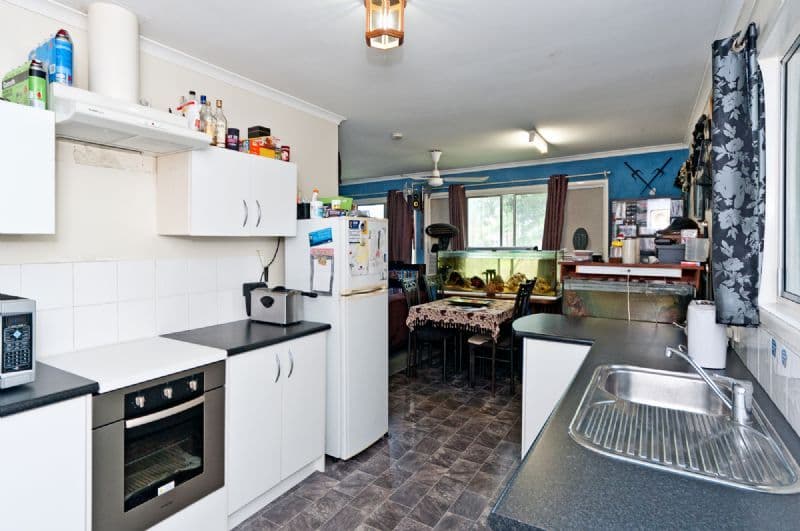 19  Sherwood Crescent, BELLBIRD PARK QLD 4300, Bellbird Park - Thumbnail 7