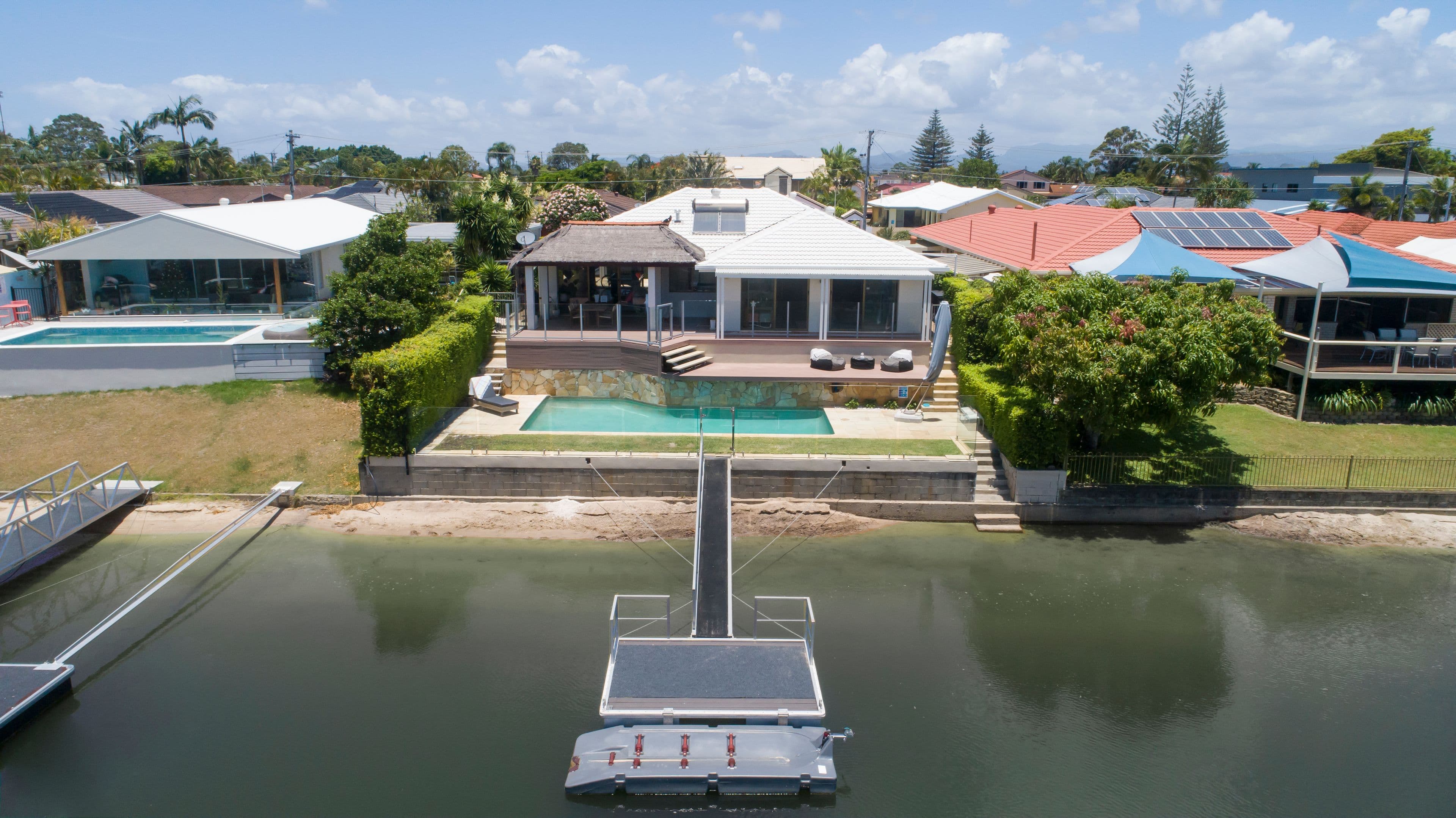 7 Andrew Avenue, Broadbeach Waters QLD 4218, Broadbeach Waters - Thumbnail 3