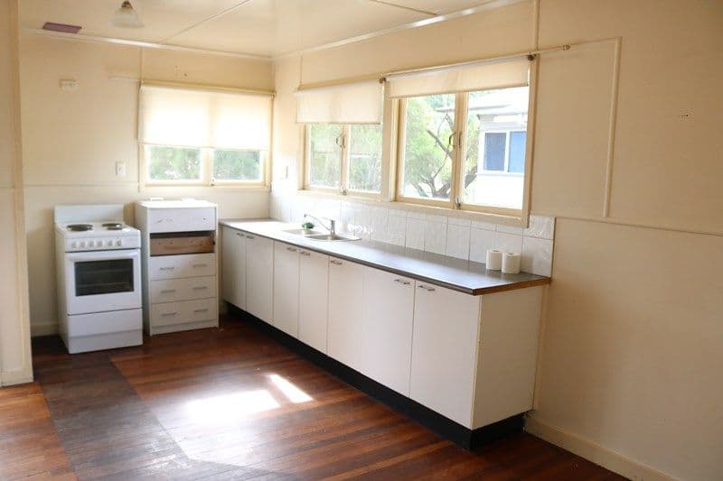 3 Melbourne Street, Brassall QLD 4305, Brassall - Thumbnail 2