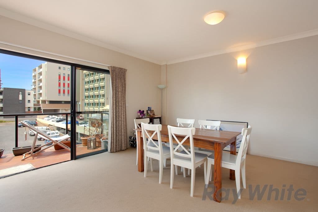 38 Zaara Street, NEWCASTLE NSW 2300, Newcastle East - Thumbnail 3