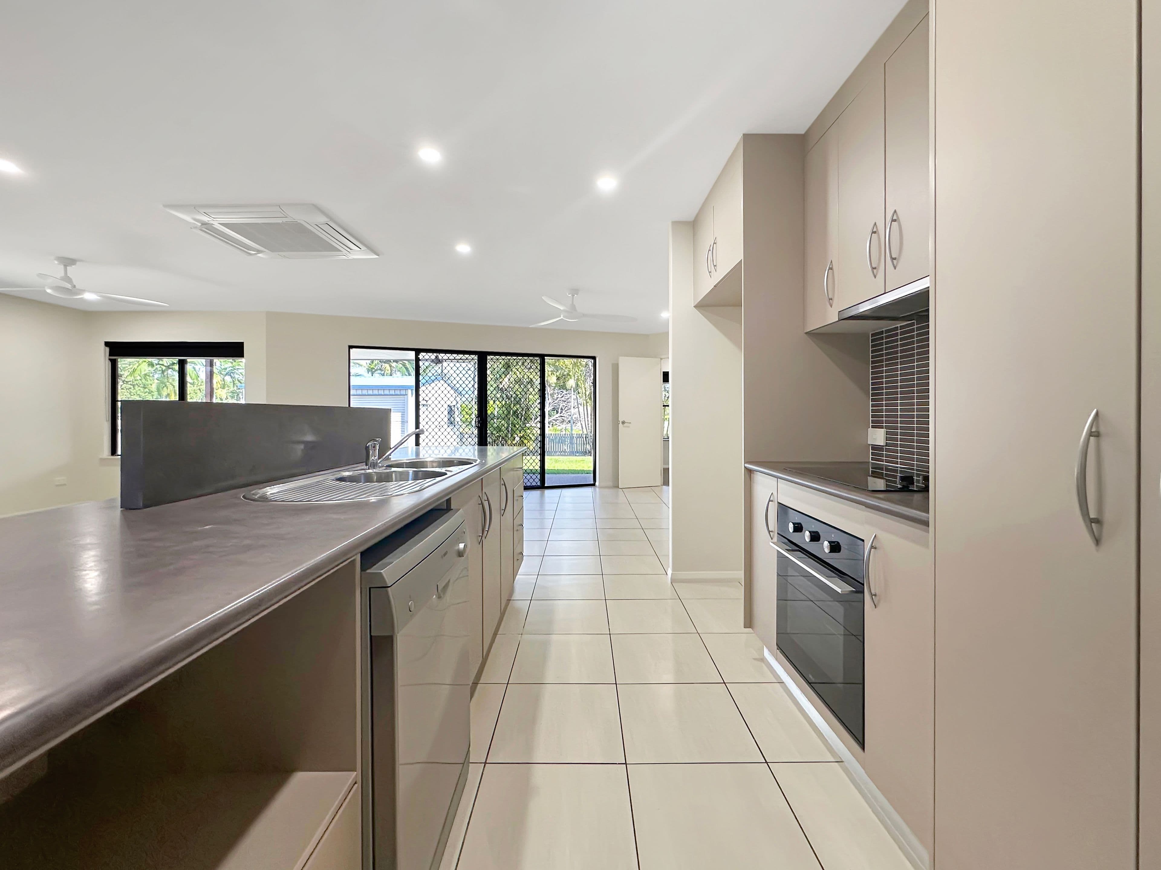 56 Morris Street, Campwin Beach QLD 4737, Campwin Beach - Thumbnail 6