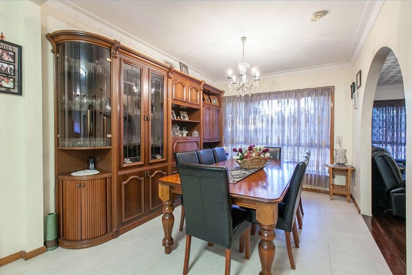 8 Bedwell Street, Reservoir VIC 3073, Reservoir - Thumbnail 6