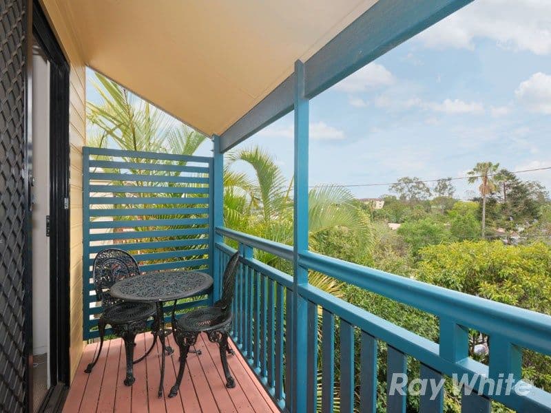 242 Pickering Street, GAYTHORNE QLD 4051, Gaythorne - Thumbnail 2