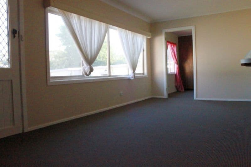 54 Wood Road, GRIFFITH NSW 2680, Griffith - Thumbnail 4