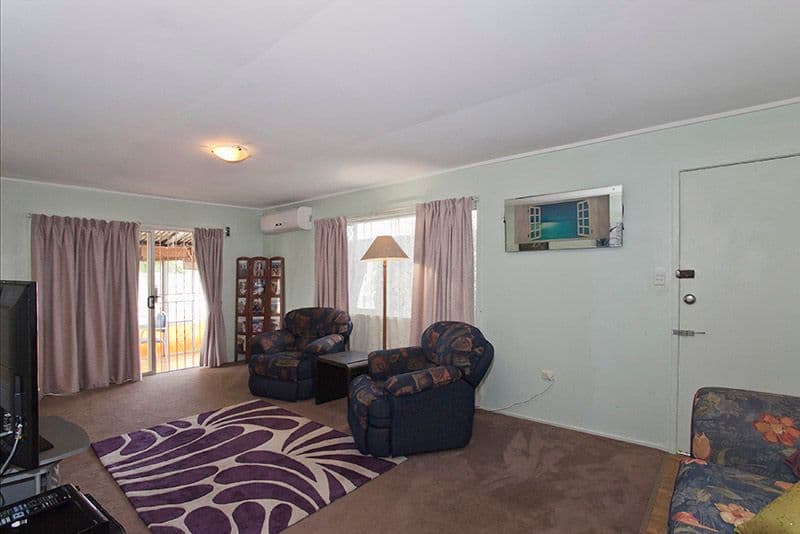 30 Gordon Avenue, Newtown QLD 4350, Newtown - Thumbnail 2