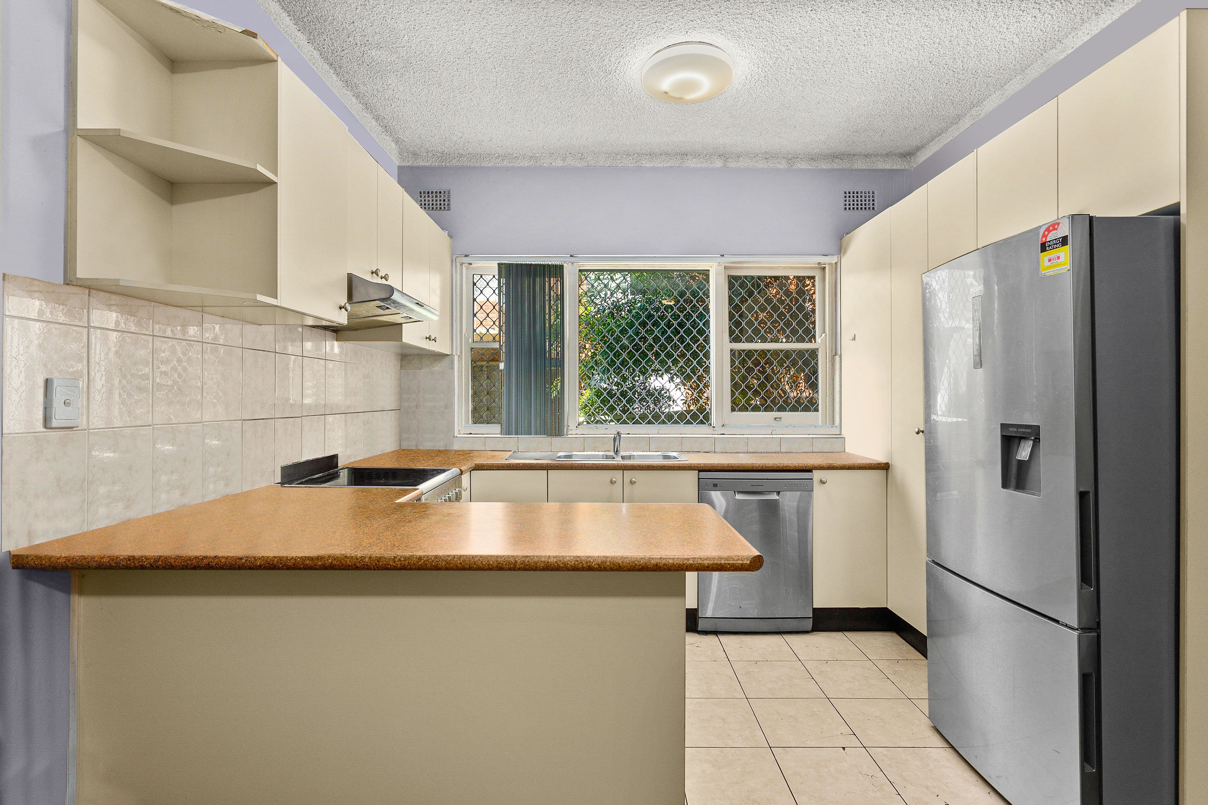 71 Queen Victoria Street, Bexley NSW 2207, Bexley - Thumbnail 2