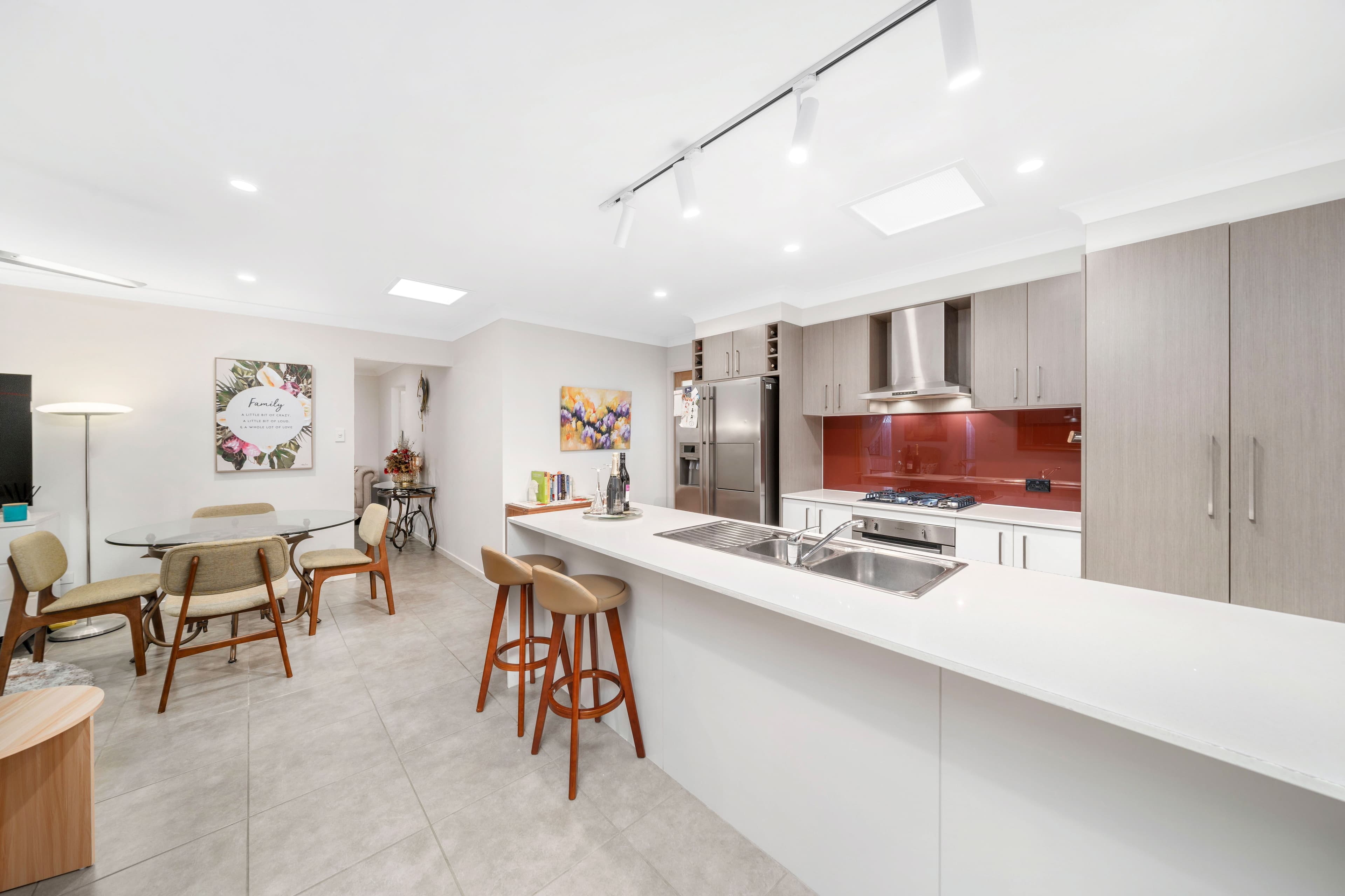 6 Crest Street, Narangba QLD 4504, Narangba - Thumbnail 2