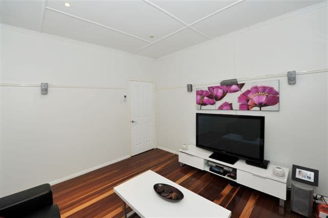 67 Llewellyn Street, CENTENARY HEIGHTS QLD 4350, Centenary Heights - Thumbnail 7
