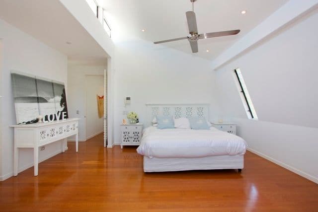 18 Heron Avenue, MERMAID BEACH QLD 4218, Mermaid Beach - Thumbnail 6