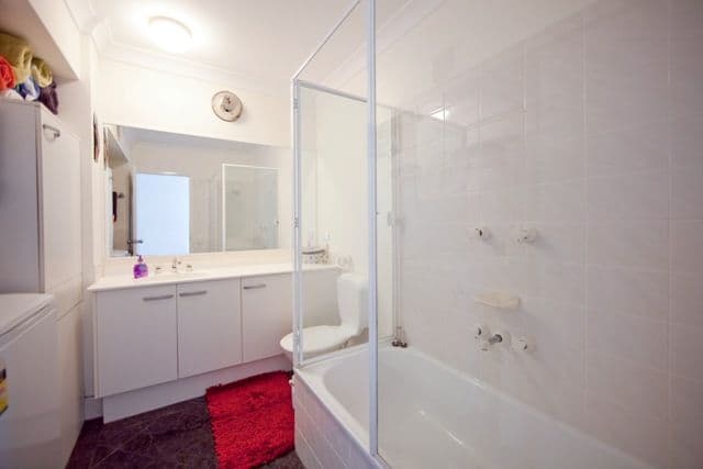 19 Monaco Street, SURFERS PARADISE QLD 4217, Surfers Paradise - Thumbnail 2