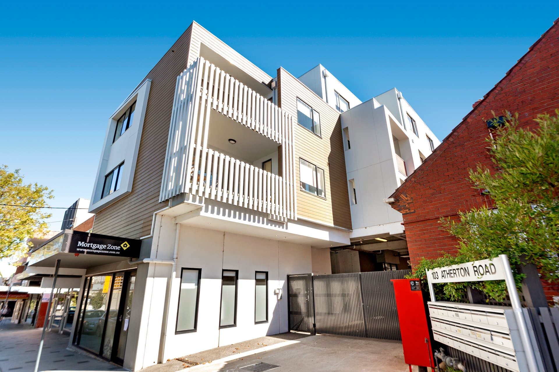 10/103 Atherton Road, Oakleigh - Thumbnail 3