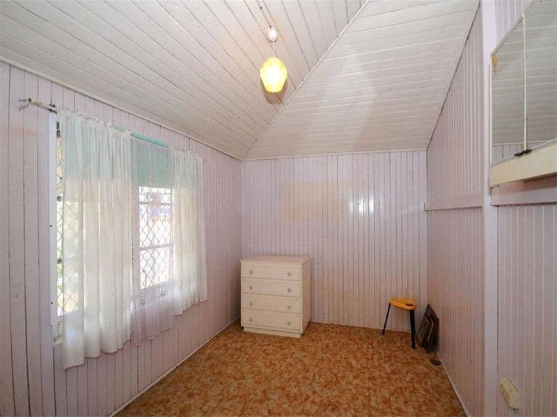 75 Beach Road, PIALBA QLD 4655, Pialba - Thumbnail 5