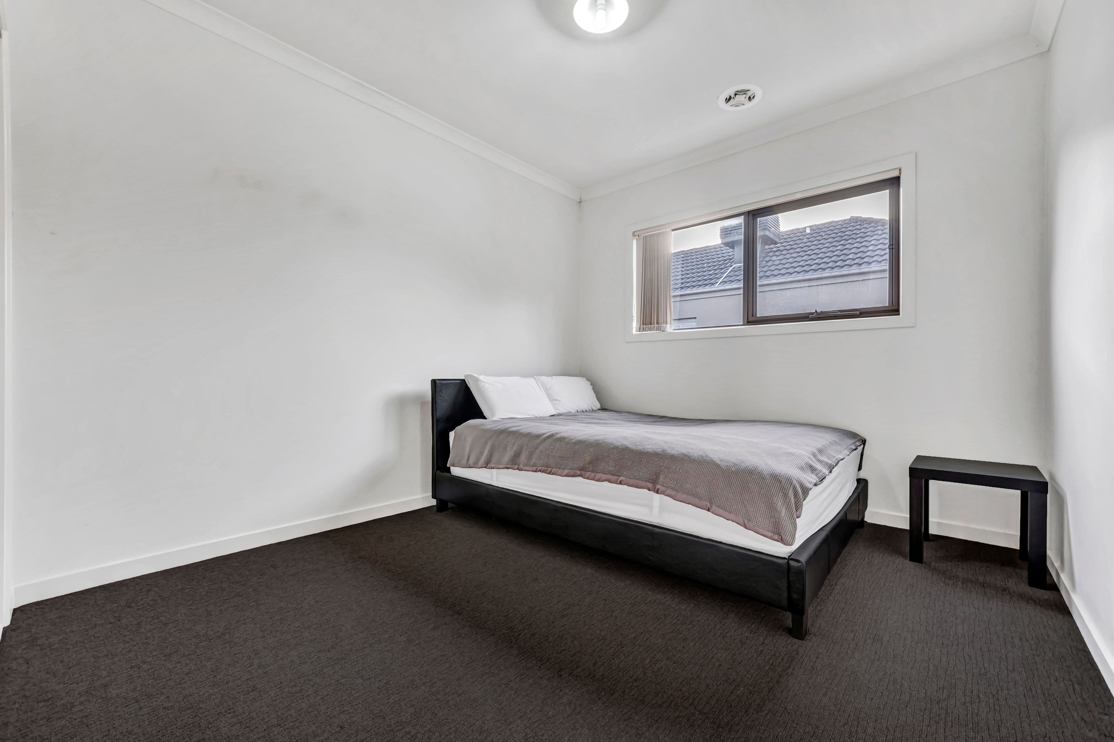 8 Seddon Place, Caroline Springs VIC 3023, Caroline Springs - Thumbnail 6