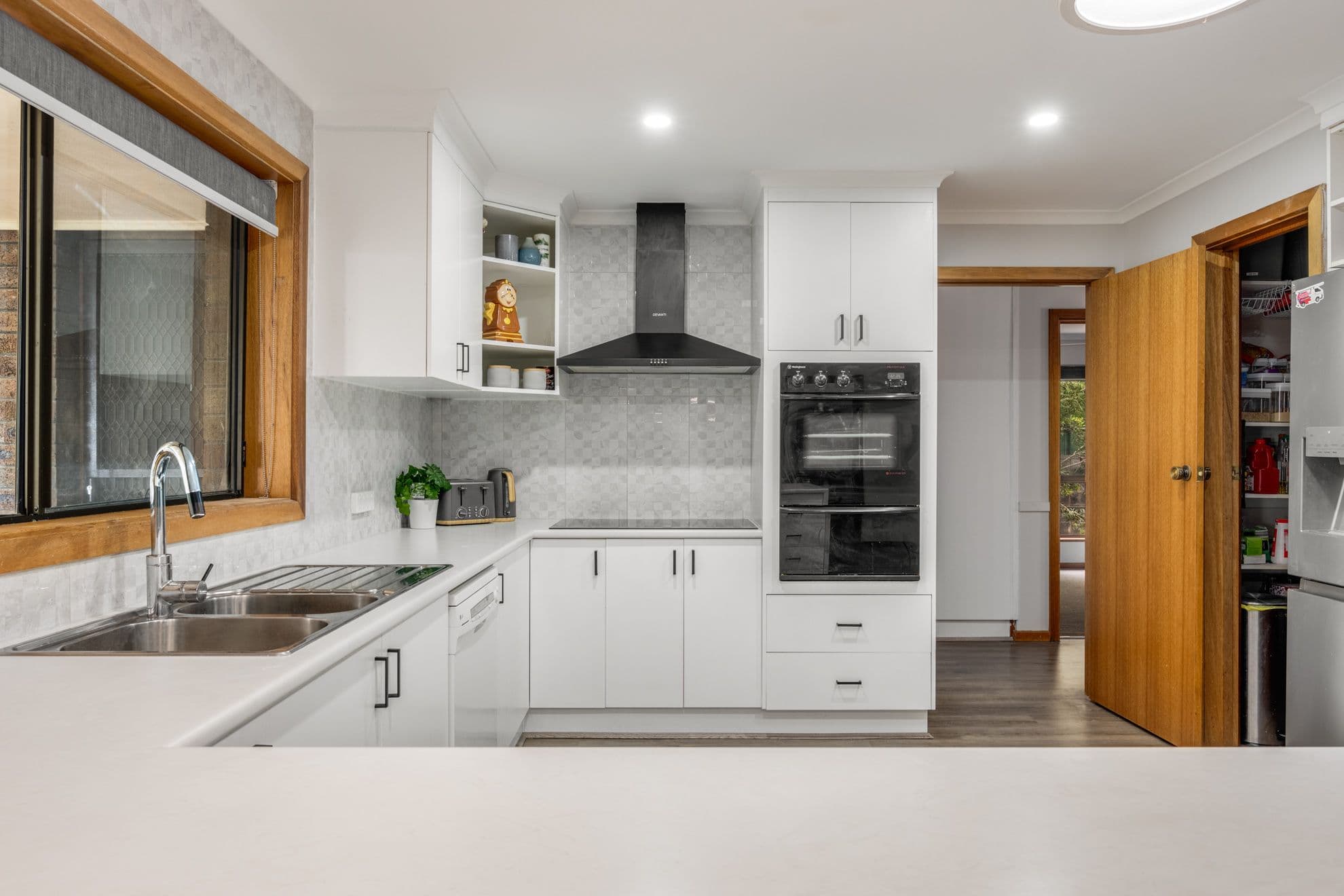 23 Derwent Court, Mount Gambier SA 5290, Mount Gambier - Thumbnail 4