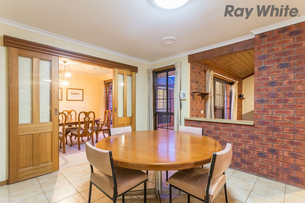 16 Constellation Court, Taylors Lakes VIC 3038, Taylors Lakes - Thumbnail 5
