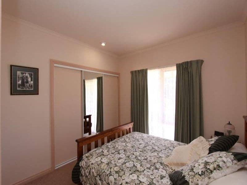 15B Patricia Court, BENDIGO VIC 3550, Bendigo - Thumbnail 7