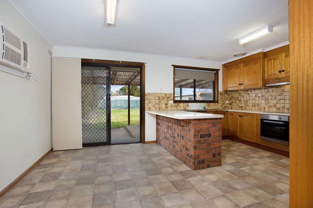 4 Cobham Street, Terang VIC 3264, Terang - Thumbnail 4