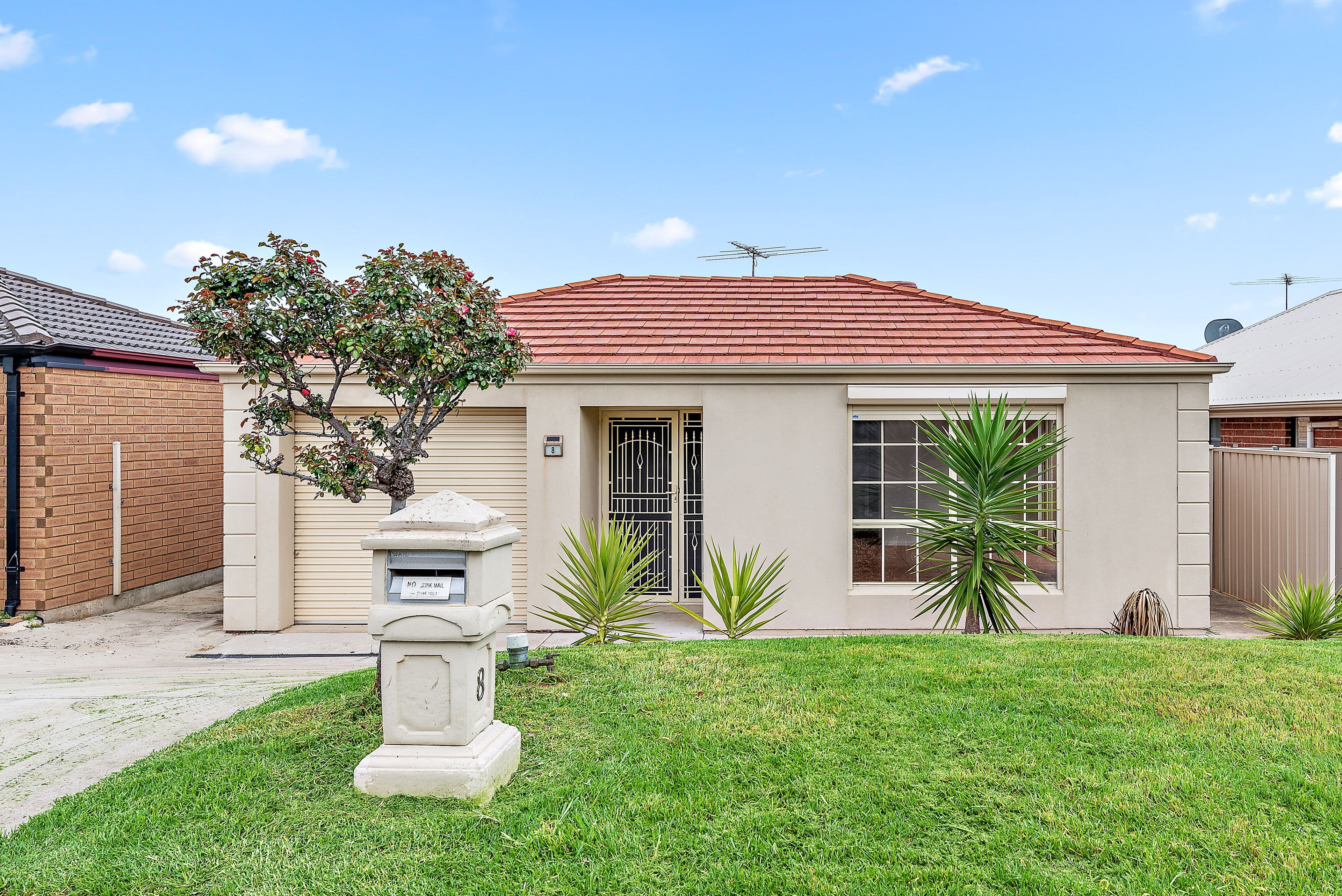 8 Hartland Avenue, Christie Downs SA 5164, Christie Downs - Image 1