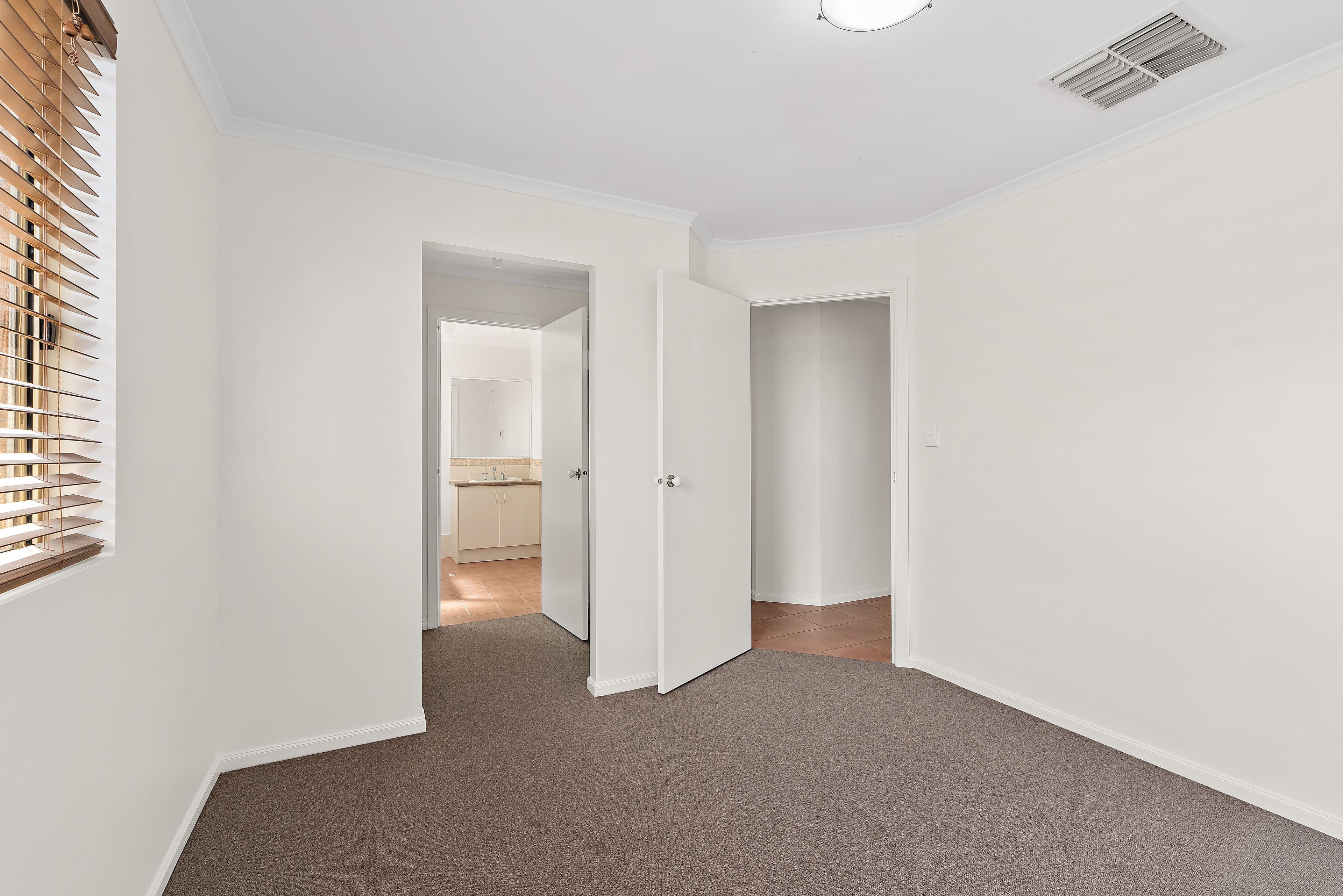 8 Hartland Avenue, Christie Downs SA 5164, Christie Downs - Thumbnail 6