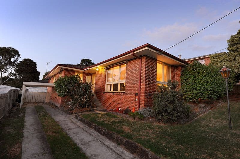 16 Hillcrest Avenue, FERNTREE GULLY VIC 3156, Ferntree Gully - Image 1