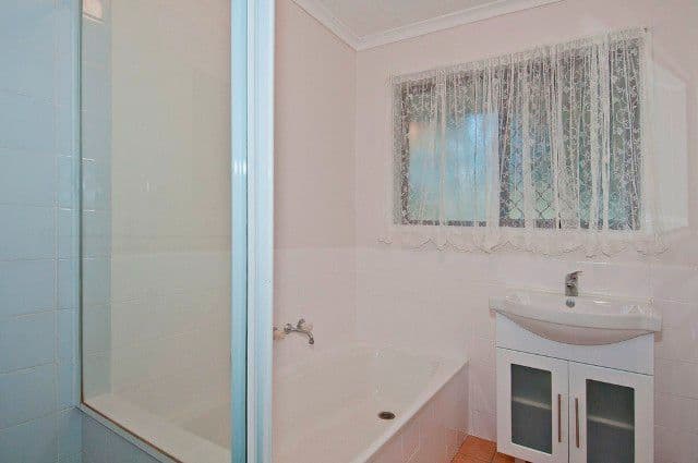 8 Forestwood Street, CRESTMEAD QLD 4132, Crestmead - Thumbnail 5