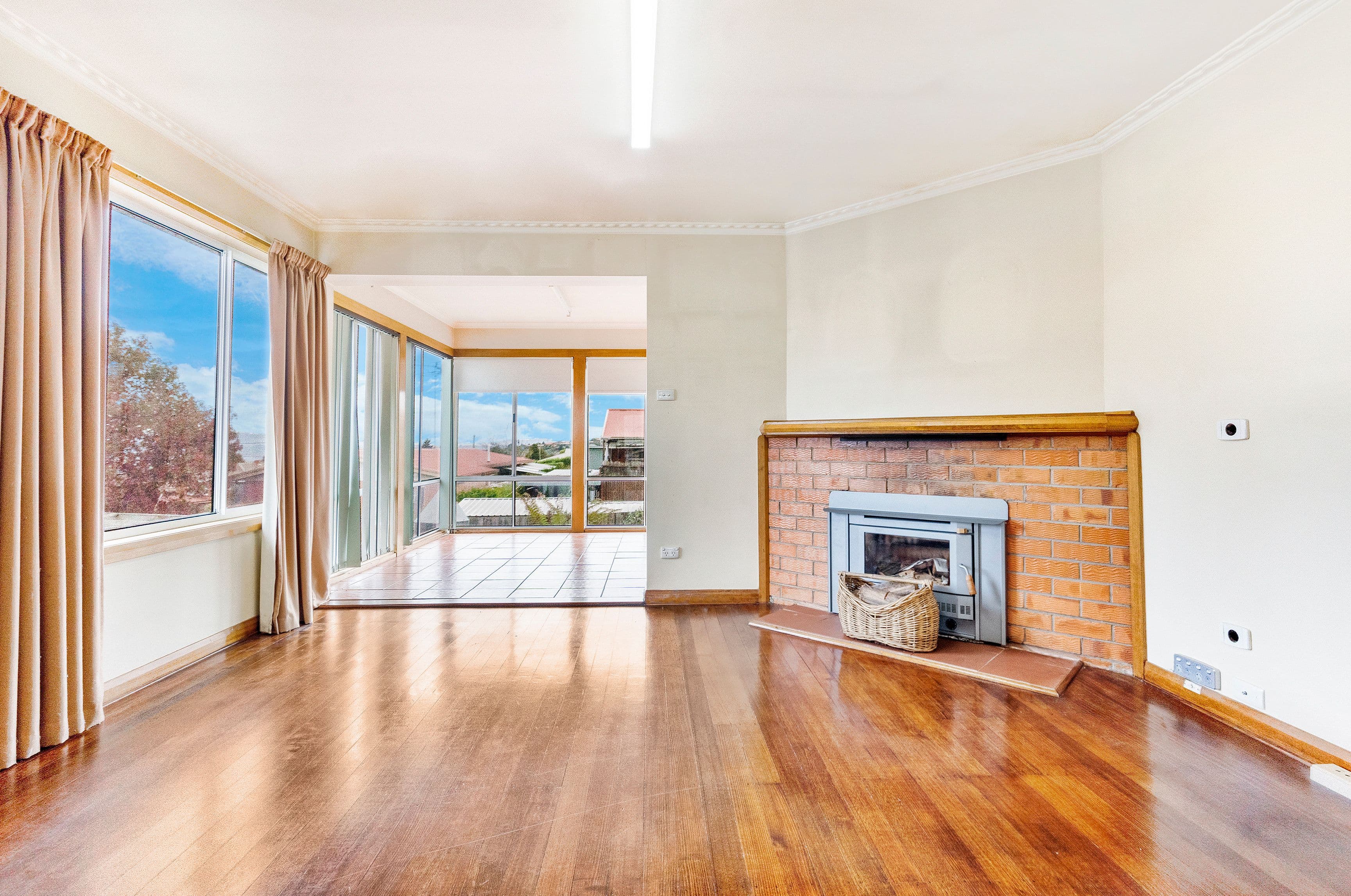 24 Cornwall Crescent, Newnham TAS 7248, Newnham - Thumbnail 6