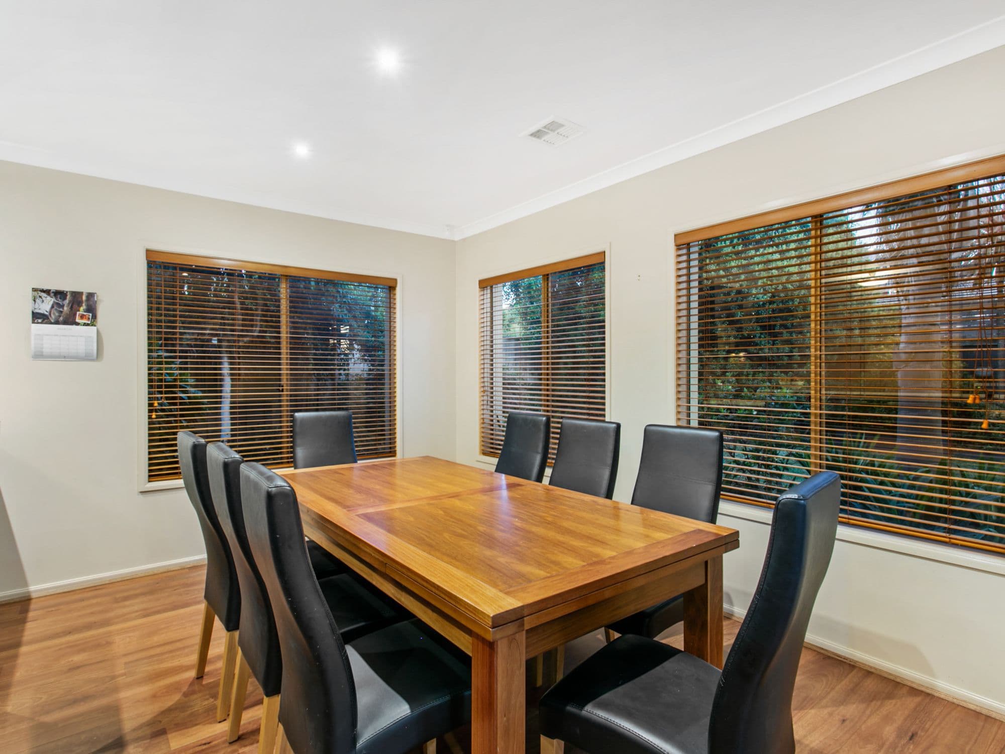 13 Hillgrove Crescent, Berwick VIC 3806, Berwick - Thumbnail 6