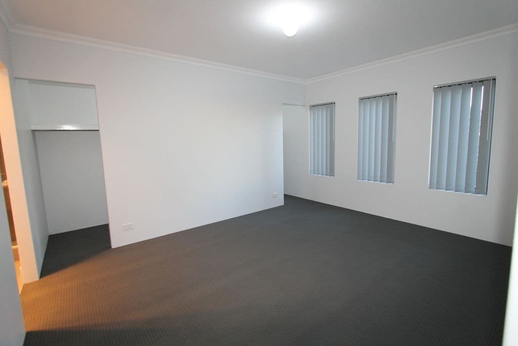23 Cordyline Entrance, Sinagra WA 6065, Sinagra - Thumbnail 4