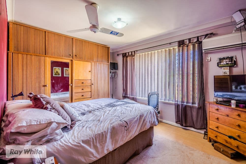 71 Casserley Avenue, Girrawheen WA 6064, Girrawheen - Thumbnail 3