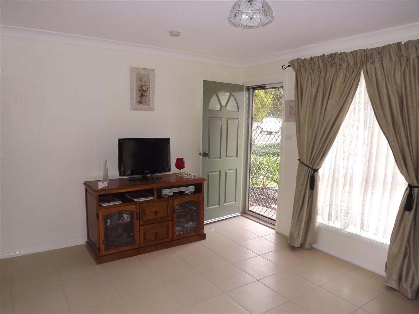 16 Georgefield Drive, PARKES NSW 2870, Parkes - Thumbnail 7