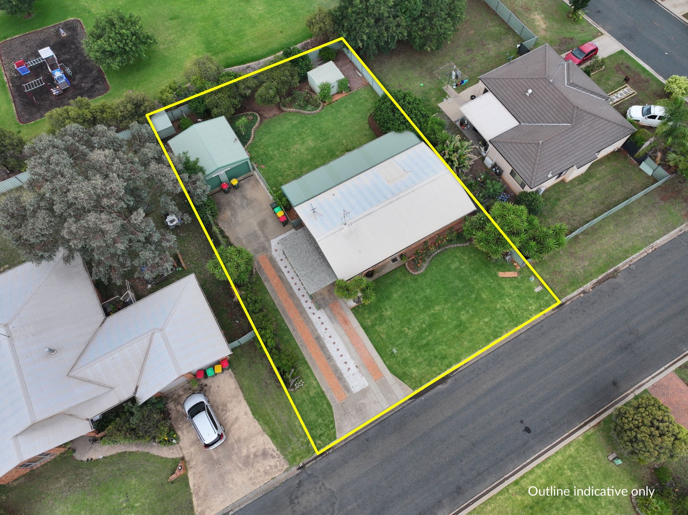 16 George Field Drive, Parkes NSW 2870, Parkes - Thumbnail 3