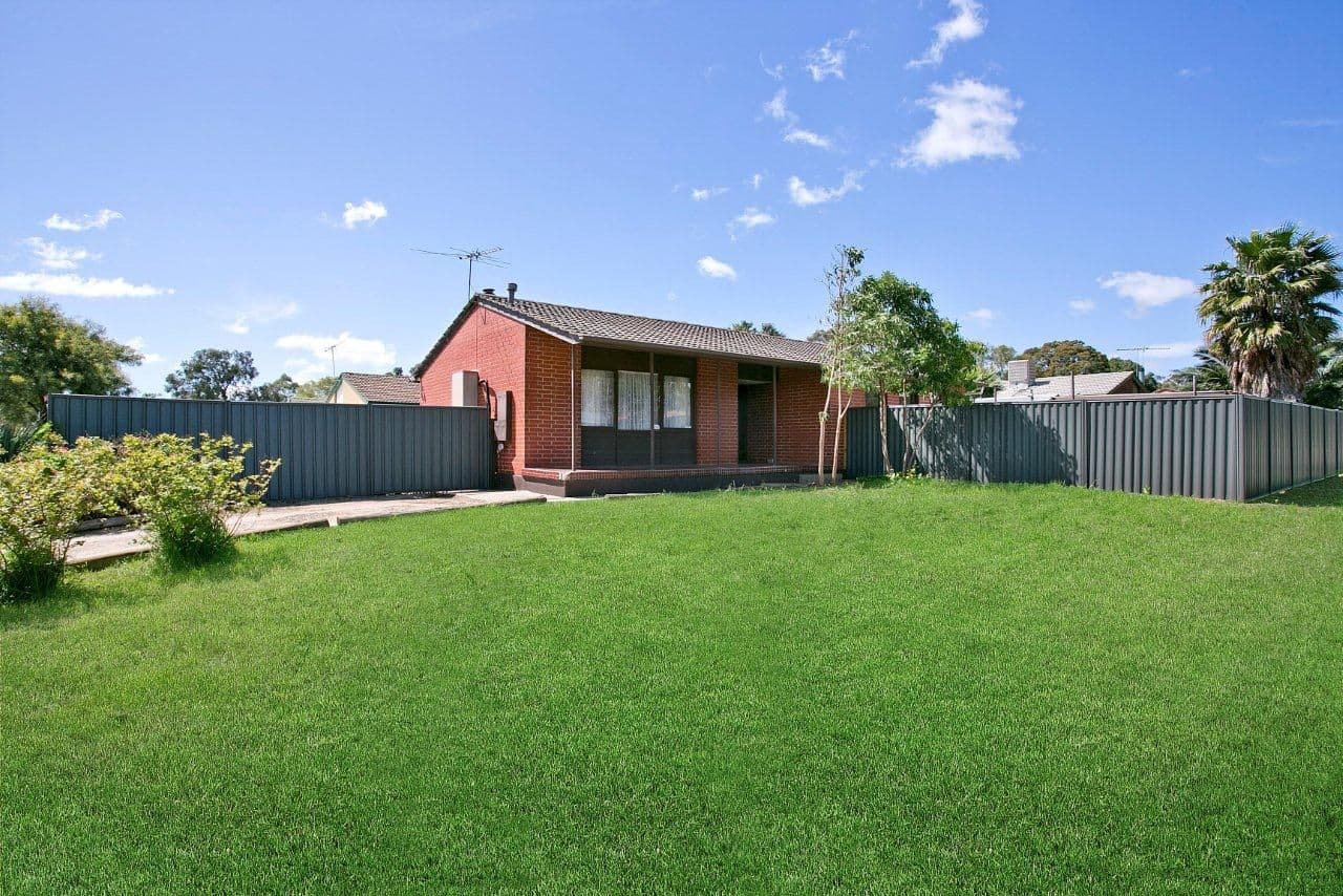 18 Callanna Court, CRAIGMORE SA 5114, Craigmore - Thumbnail 2