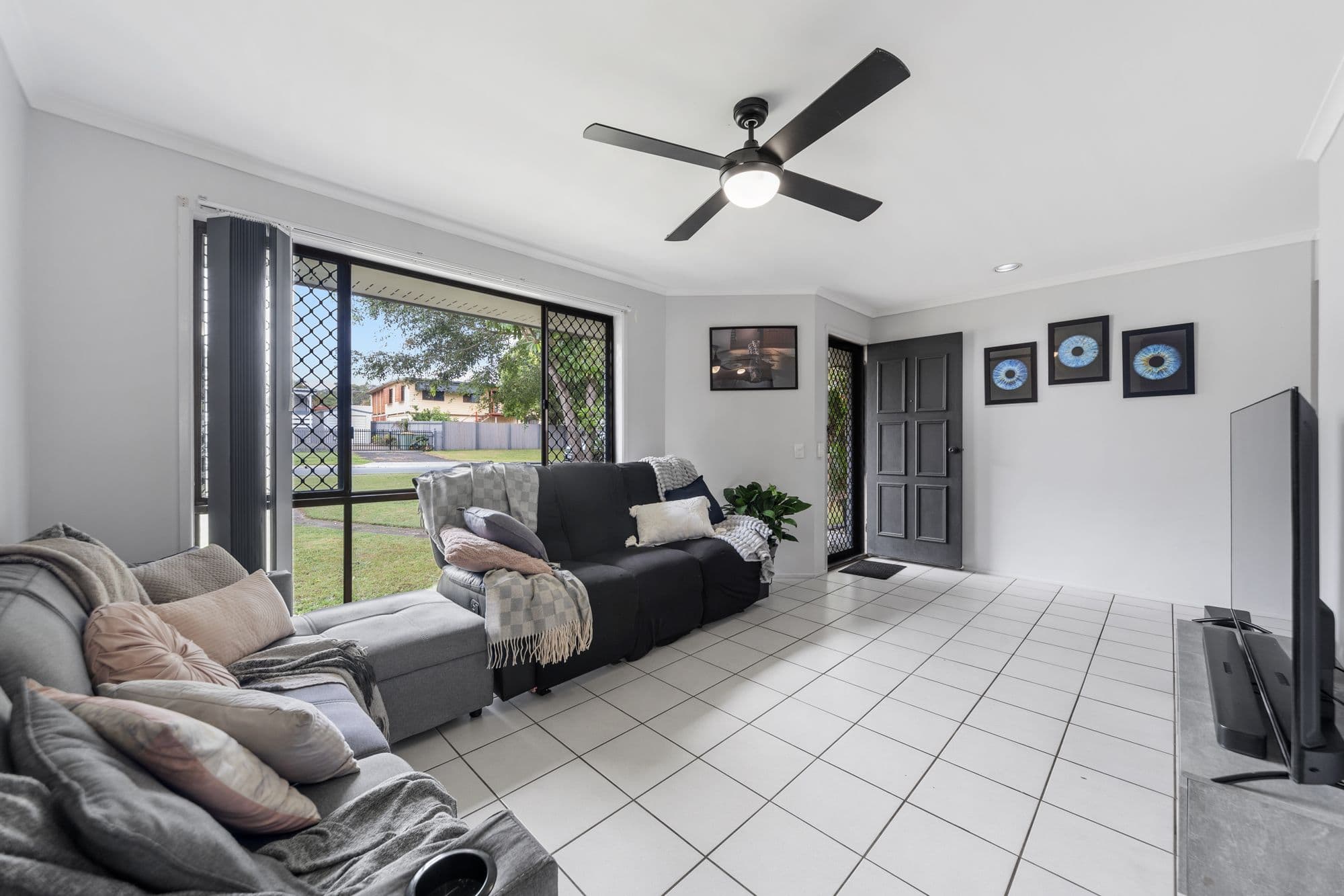 32 May Street, Mango Hill QLD 4509, Mango Hill - Thumbnail 3