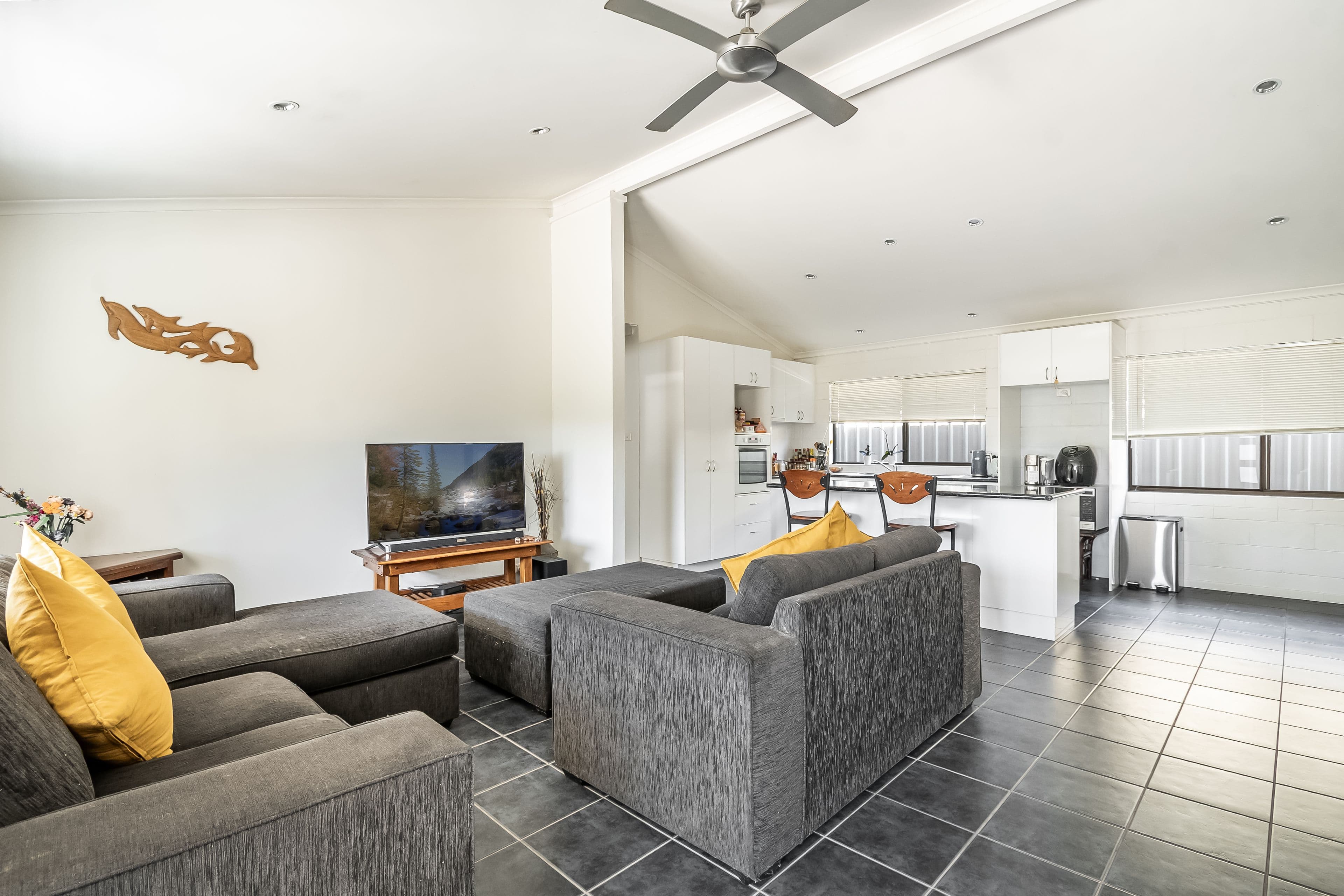 26 Telopea Avenue, Yamba NSW 2464, Yamba - Thumbnail 2