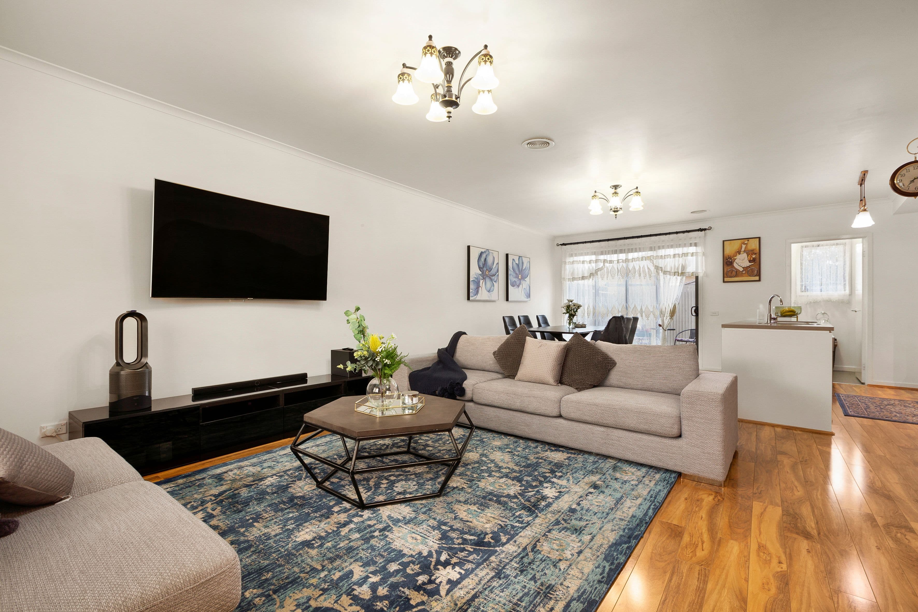 43 Waverley Park Drive, Mulgrave VIC 3170, Mulgrave - Thumbnail 3