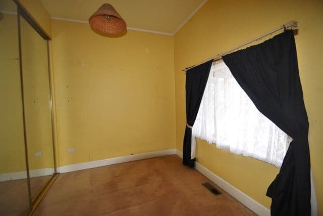 20 Redbank Road, SEYMOUR VIC 3660, Seymour - Thumbnail 5