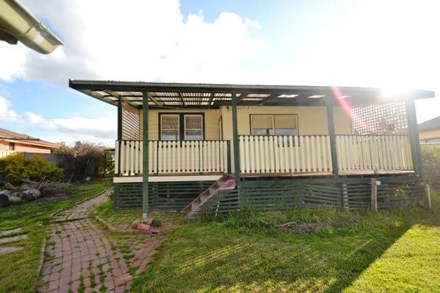 20 Redbank Road, SEYMOUR VIC 3660, Seymour - Thumbnail 8