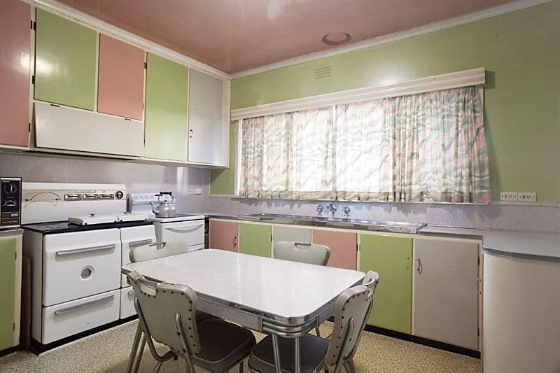 21 Stapley Crescent, CHADSTONE VIC 3148, Chadstone - Thumbnail 5