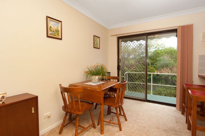 4 Debra Anne Drive, BATEAU BAY NSW 2261, Bateau Bay - Thumbnail 4