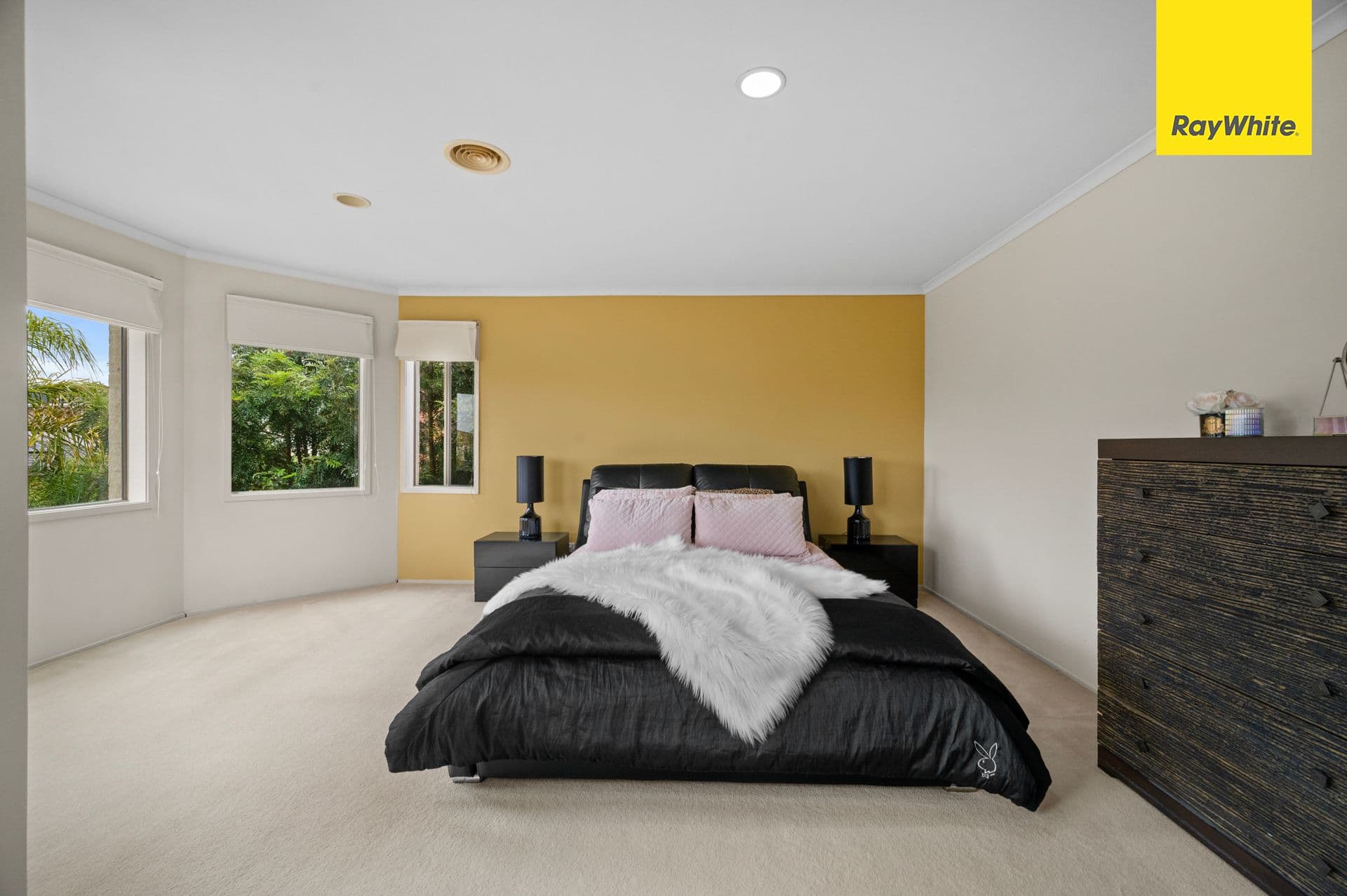 15 Pacific Place, Taylors Lakes VIC 3038, Taylors Lakes - Thumbnail 7