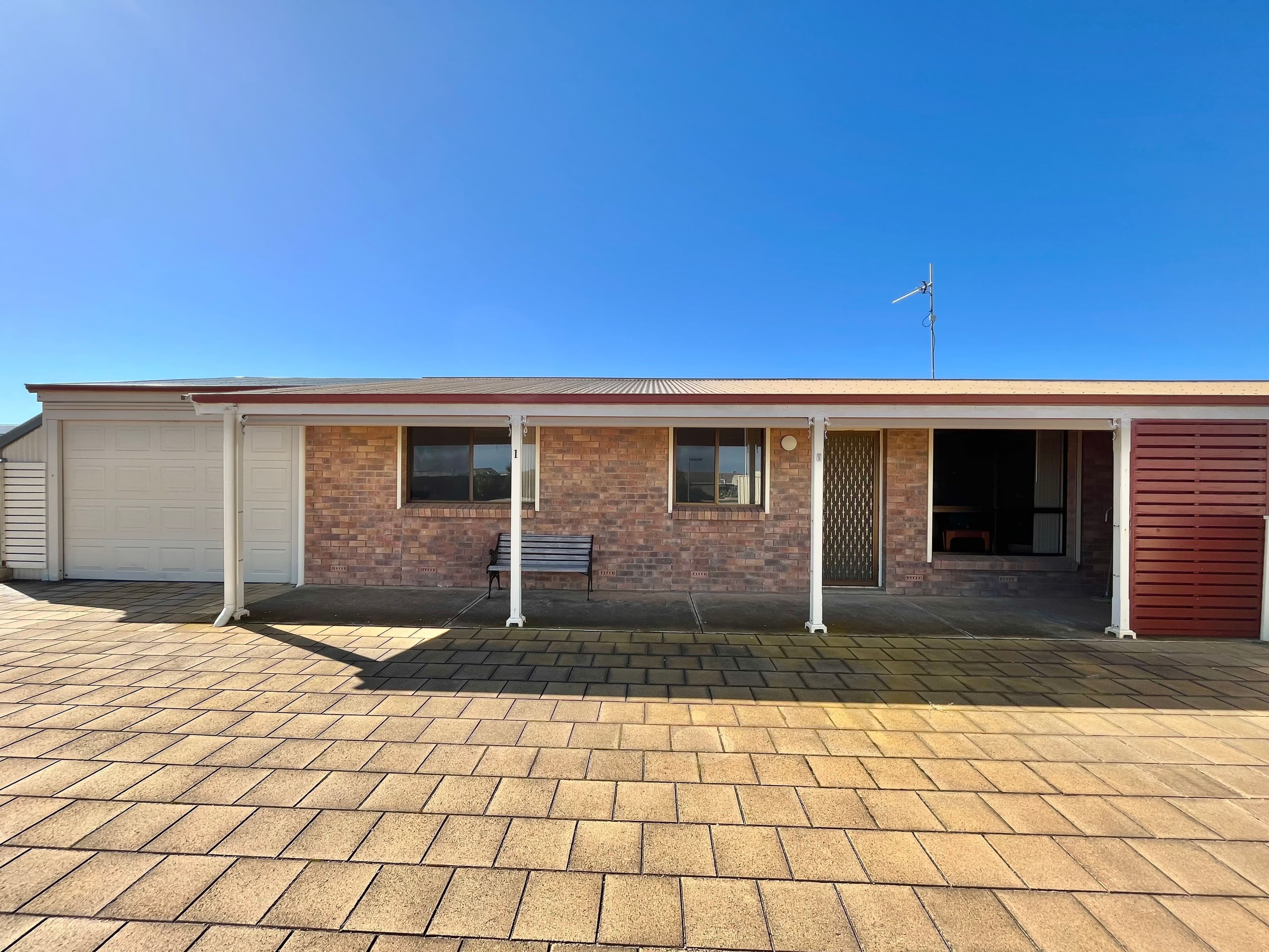 1 Roy Court, North Beach SA 5556, North Beach - Thumbnail 2