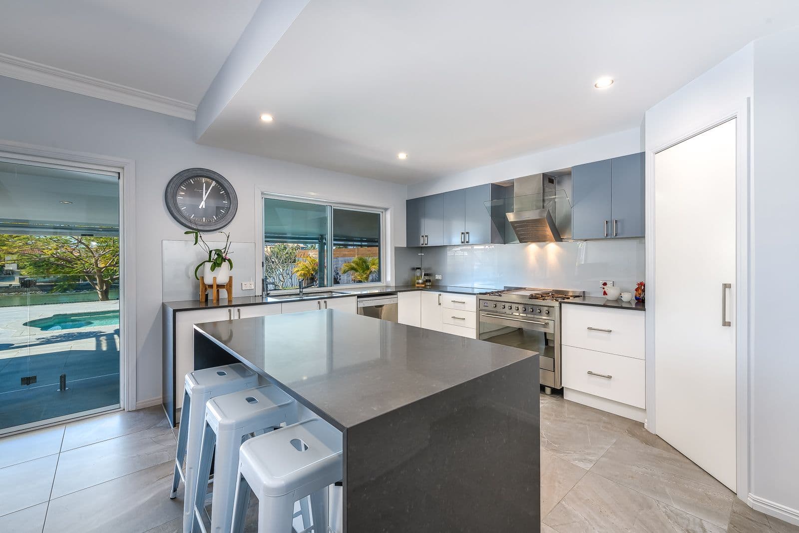 494 Oxley Drive, Runaway Bay QLD 4216, Runaway Bay - Thumbnail 7